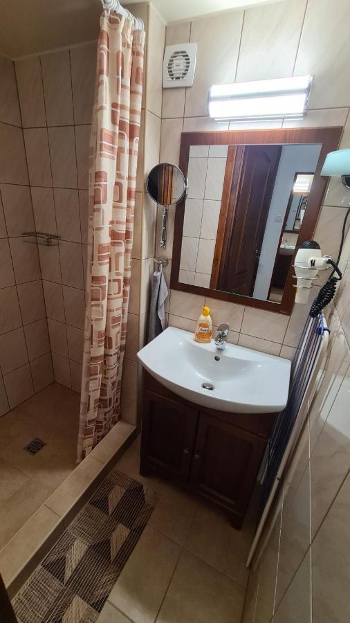 Gyulai Fuerdoe Apartman エクステリア 写真