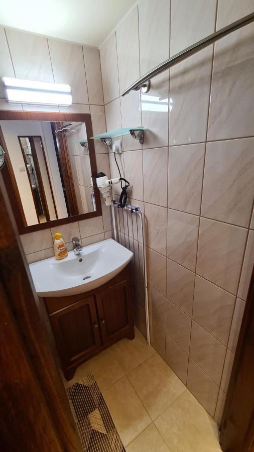 Gyulai Fuerdoe Apartman エクステリア 写真