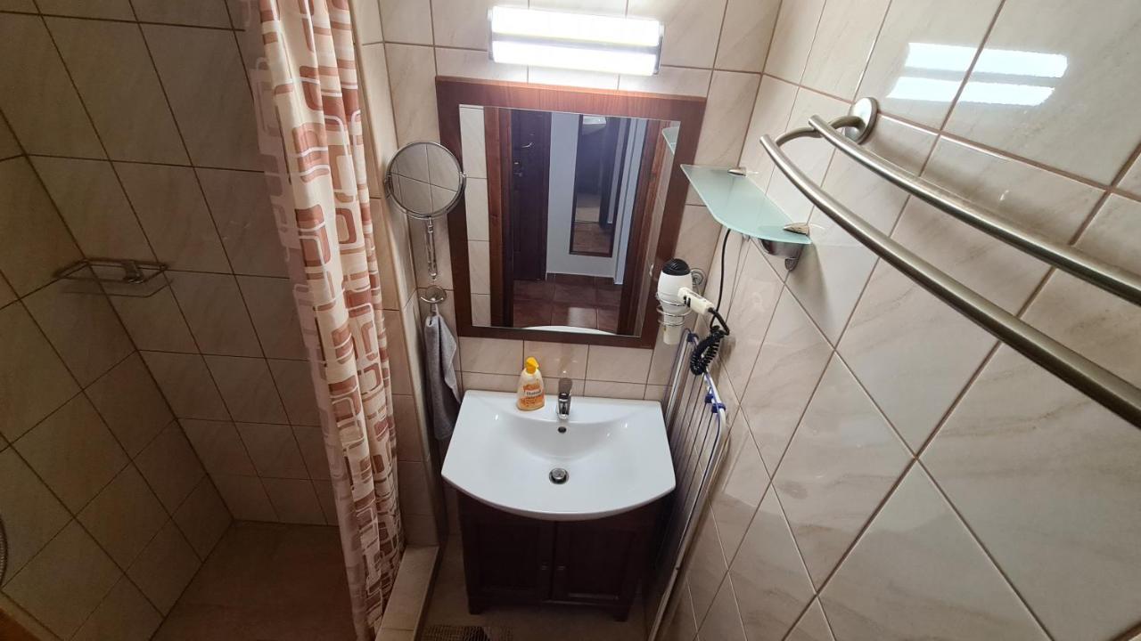 Gyulai Fuerdoe Apartman エクステリア 写真